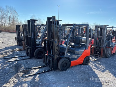 2017 Toyota 8FGU18 2750 lb Pneumatic Tire Forklift