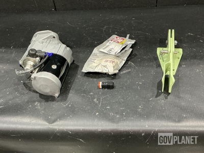 (1) Starter, (1) Anchor Assembly, (2) Lamp Assemblies & Assorted Items