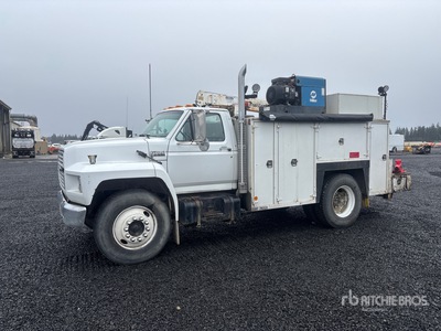 1993 Ford F-700 4x2 Servicewagen