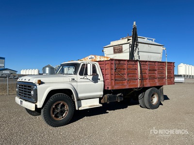 1979 Ford F-600 4x2 Grain Truck