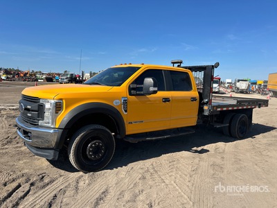 2019 Ford F-550 4x4 Crew Cab Camión Caja Abierta