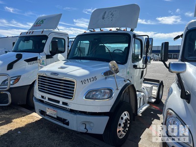 2016 Freightliner M2 106 4x2 Day Cab Prime Mover (Inoperable)