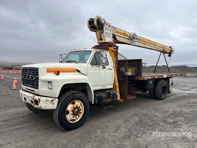 RO 22500 lb Straight Boom on 1987 Ford F8000 4x2 Kranwägen