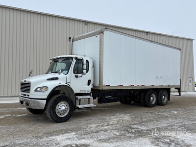 2007 Freightliner M2106 6x4 Autocarro furgonato