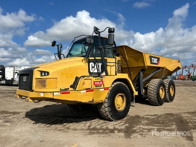 2014 Cat 730C Camion à benne articulé