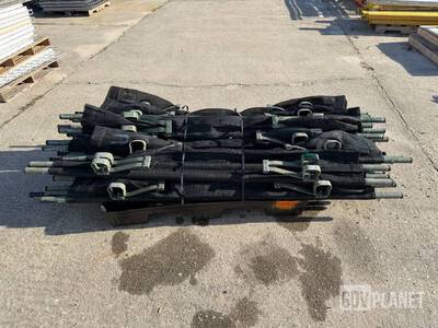 (16) Rigid Pole Folding Litters