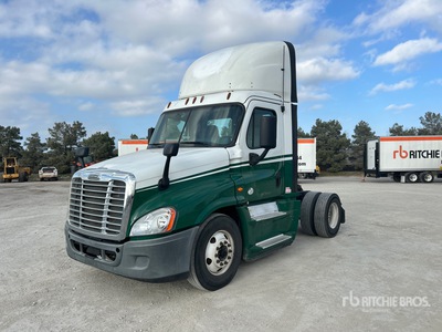 2017 Freightliner Cascadia 125 4x2 S/A Day Cab Truck Tractor