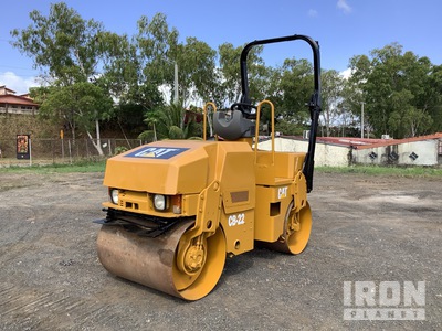 2008 Cat CB-22 Rodillo Doble / Double Drum Roller