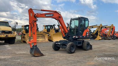 2015 Doosan DX55W Wheel Excavator