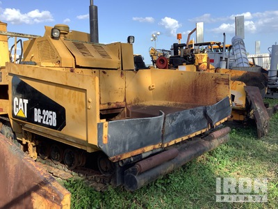 1997 Barber-Greene BG225B Track Pavimentadora de Asfalto / Asphalt Paver