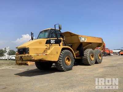 2011 Cat 740 Camion Articulado / Tombereau