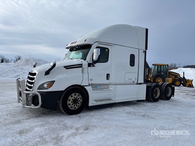 2022 Freightliner Cascadia 126 6x4 T/A Sleeper Truck Tractor
