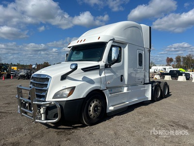 2022 Freightliner Cascadia 126 6x4 T/A Sleeper Truck Tractor