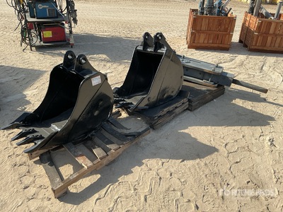 Quantity of (3) Hydraulic Breaker & Excavator Bucket