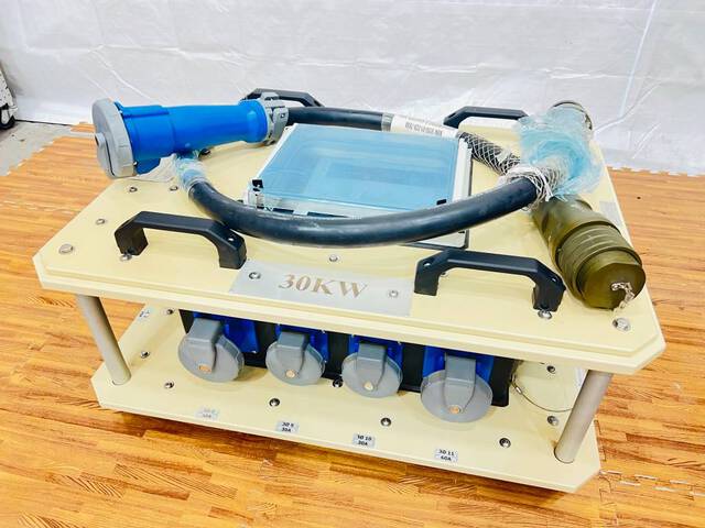 LEX 30 kW Power Distribution Spider Box w/Adapter & Pigtail (Unused)