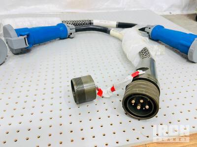 Quantity of (4) 100 Amp MIL to Hubbell Electrical Power Adapters (Unused)