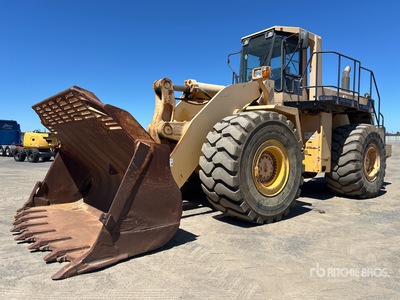 Komatsu WA600-1 Wheel Loader