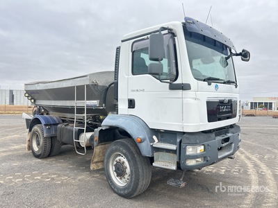 2016 MAN TGM 4x4 肥料運搬用トラック