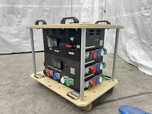 LEX 300 kW DB350 1200 Amp Power Distribution Spider Box (Unused)