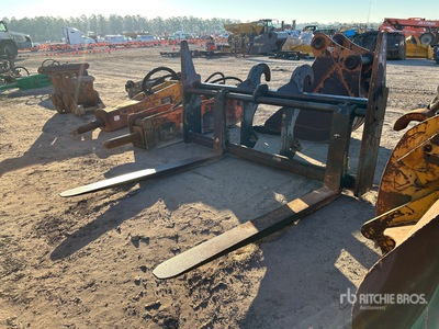 Cat 72 in Wheel Loader Forks