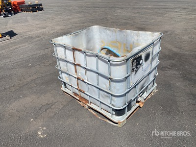 Quantity of Lifting Chains Divers