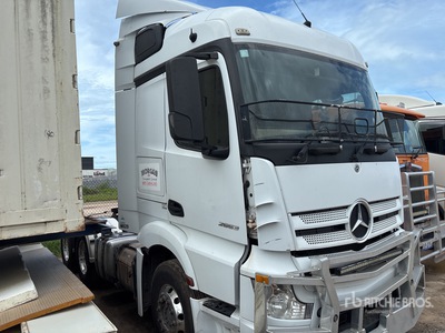 2020 Mercedes-Benz 2653 6x4 Cabeza Tractora Cabina Dormitorio