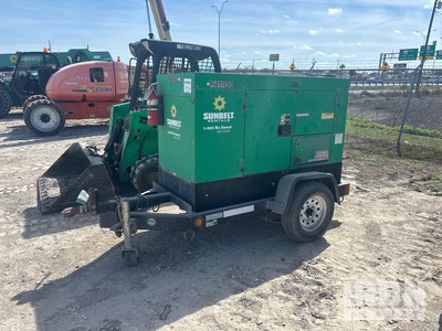 2016 Multiquip DCA25SSIU4F 20 kVA Mobile مولد