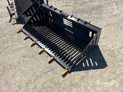 2026 GIYI GY-RB66 66 in Skeleton Skid Steer Bucket (Unused)