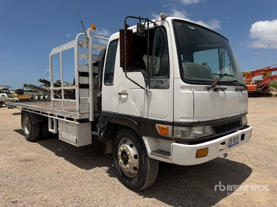 2009 Hino 4x2 شاحنة مسطحة
