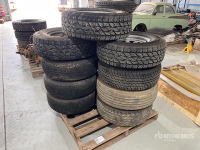 Quantity of Miscellaneous Tyres & Räder