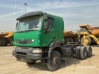 2014 Renault Kerax 440 DXI 6x4 T/A Sleeper Truck Tractor