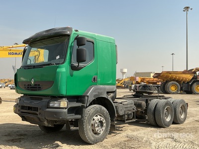 2016 Renault Kerax 440 DXI 6x4 T/A Sleeper Truck Tractor