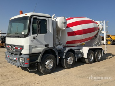 2005 Mercedes-Benz Actros 4140 8x4 Twin-Steer Mixer Truck