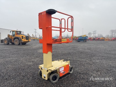 2015 JLG 1230ES Vertical Mast Lift