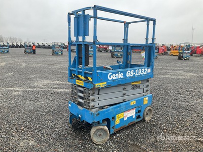 Genie GS-1932 Electric Scissor Lift