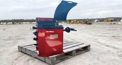 2025 STARVOX AD-WB24 24 in Wheel Balancer (Unused)
