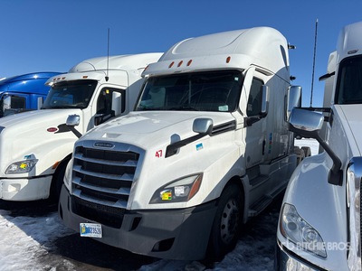 2022 Freightliner Cascadia 126 6x4 T/A Slaapcabine Trekker