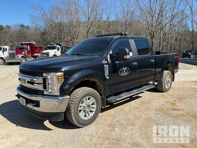 2019 Ford F-250 STX 4x4 Crew Cab Pickup