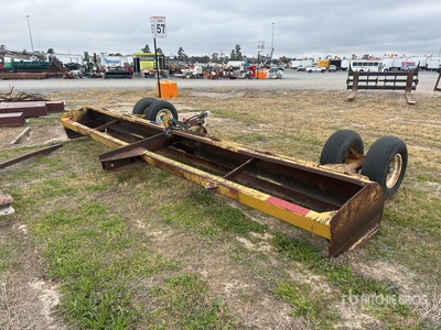 2013 Holly 320KSD 20FT Box Blade