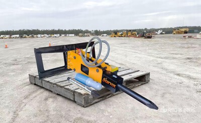 2025 STARVOX SV-BR680 68mm fits CAT Skid Steer Breaker (Unused)