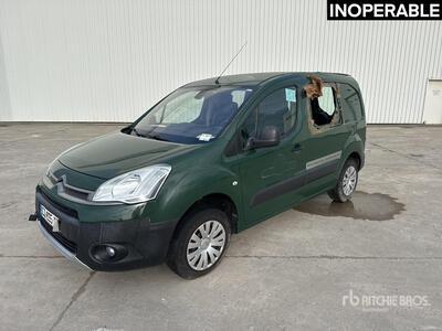 2013 Citroen Berlingo Motricite Renforcee Vehicule Utilitaire Cargo Van (Inoperable)