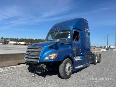 2019 Freightliner Cascadia 126 6x4 T/A Sleeper Truck Tractor (Inoperable)