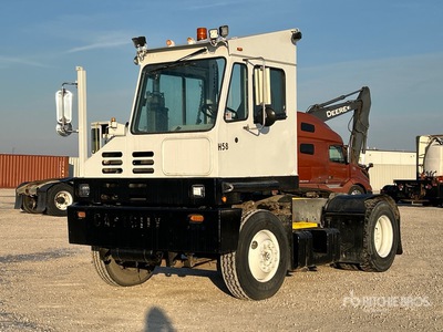 2014 Capacity TJ5000 4x2 Spotter Truck