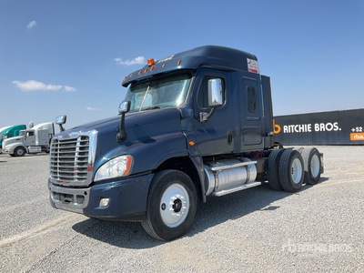 2017 Freightliner Cascadia 125 6x4 Tractocamion con Dormitorio / تراكتور شاحنة كابينة النوم (ثنائية المحور)