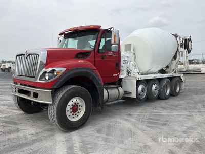 2013 International 7600 10x4x6 Camion Revolvedora de Concreto / Mixer Truck