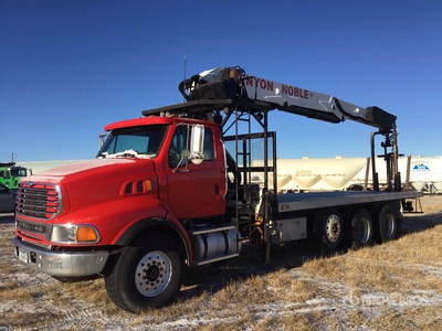 2004 Sterling L9500 6x4 شاحنة مسطحة مع رافعة