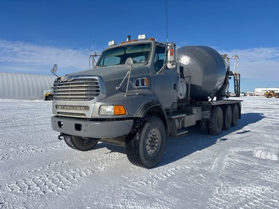 2007 Sterling LT9500 8x6 Mixer Truck
