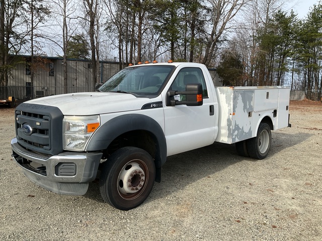 2016 Ford F-550 XL 4x2 Utility Truck