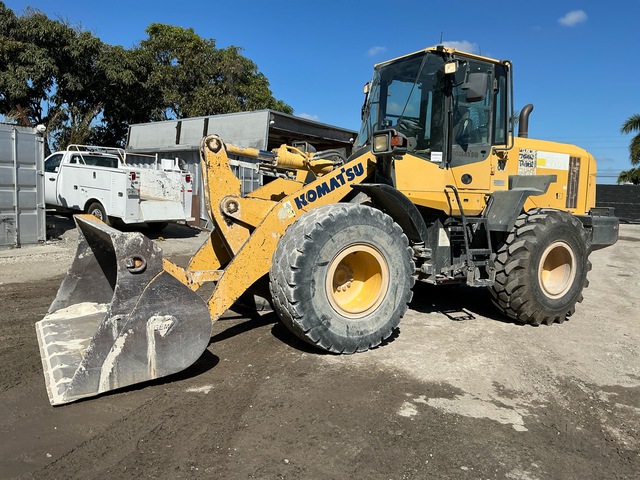 2015 Komatsu WA270-7 Wheel Loader