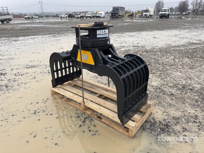 2026 Mustang GRP 250 D Sloopgrijper (Unused)